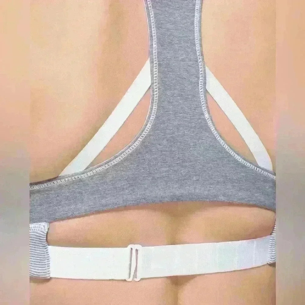 Lululemon Take 2 Bra
Wee Stripe Heathered Slate gray / Heathered Slate size 10 - Picture 6 of 14